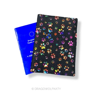 Obal na očkovací průkaz - Tlapky II